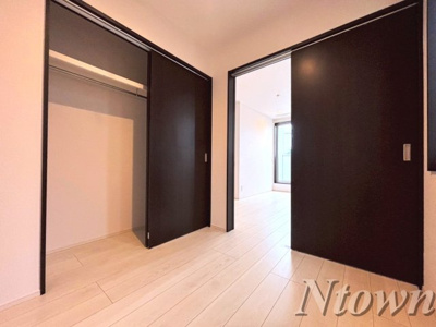 【その他】 | GRANDTIC KRS II | 使い勝手のいい洋室です