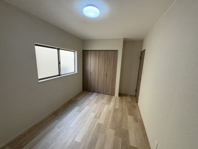 大阪府堺市東区日置荘原寺町437-32の洋室|スタンダードな洋室です