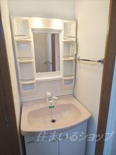 広島市安佐北区深川１丁目のテラスの洗面所|シャンプードレッサー