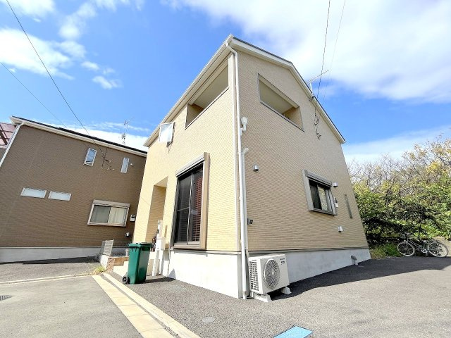 あきる野市平沢　中古戸建の外観