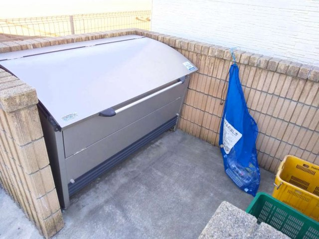 クレイノビアンカのその他|ゴミ庫