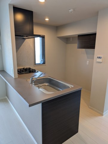 MODERN ASPIRATION平尾駅前のキッチン
