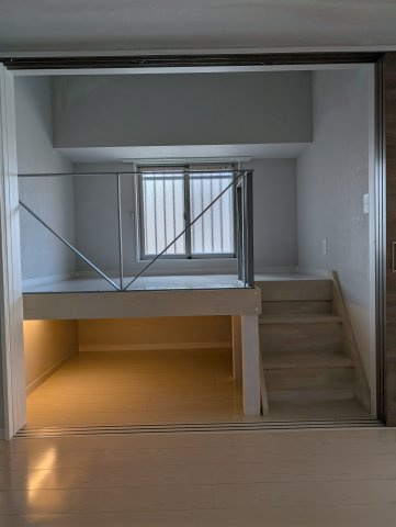 MODERN ASPIRATION平尾駅前の内装