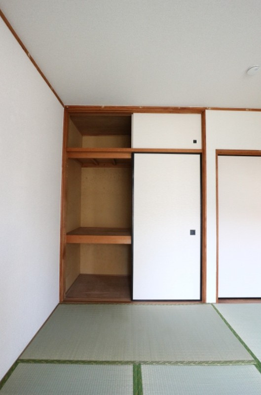 グリーンハウスの和室