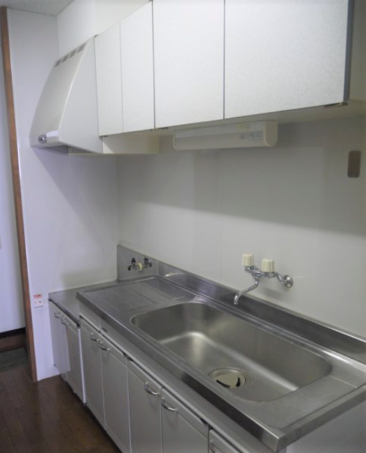久留米市津福本町のアパートのキッチン|キッチンでお料理をお楽しみください