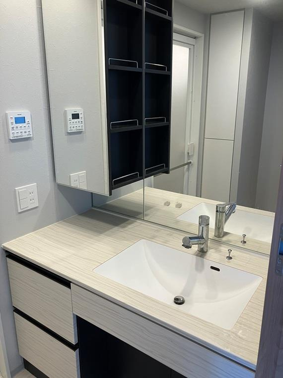 つくばグランヴィラ　ブリーズヴィラの洗面所