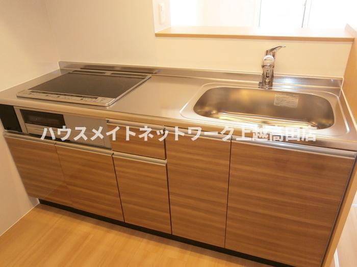 グランベルデのキッチン|キッチン