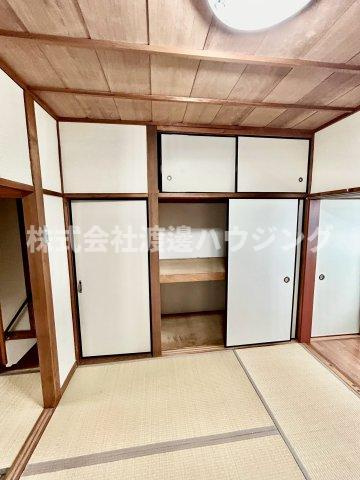新稲5丁目貸家の収納