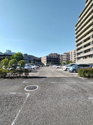 ※駐車場（空き状況・使用料等詳細はご確認ください）