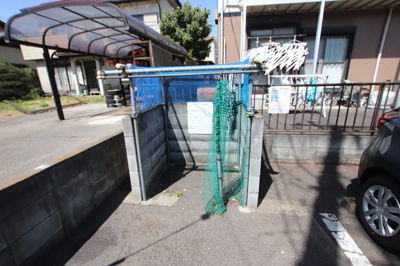 ゴミ置き場