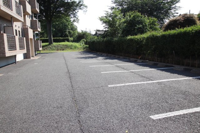 敷地内駐車場※要空確認