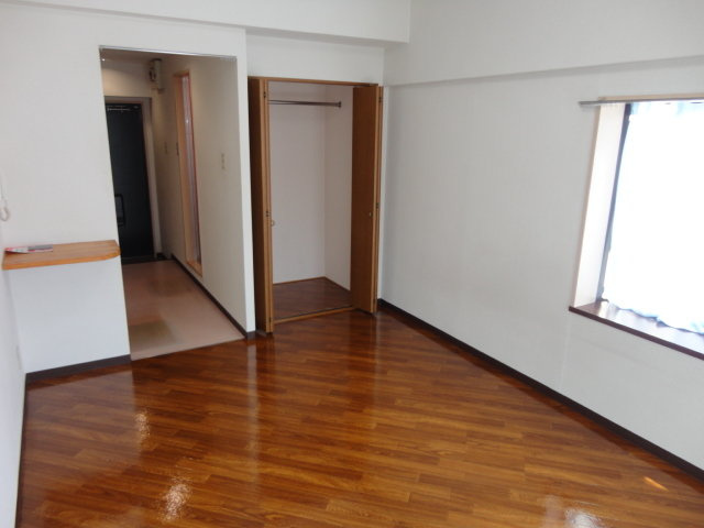 リオグランデ由希の居間・リビング