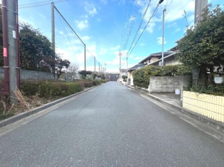【前面道路含む現地写真】