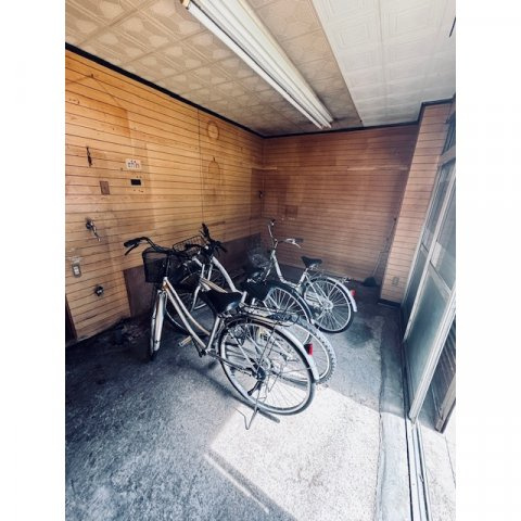 岐阜市加納本町４丁目の店舗一部の内装