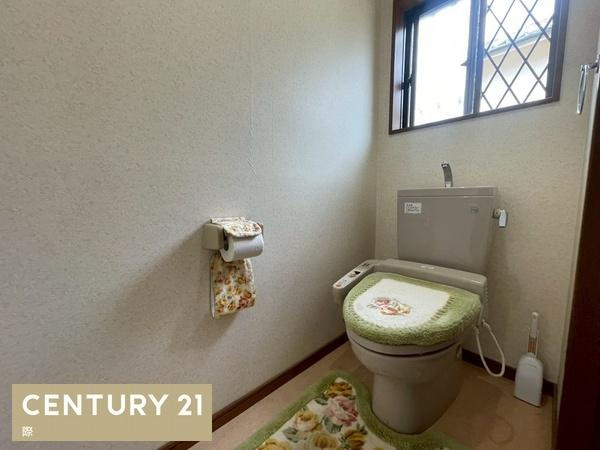 和歌山市平尾　中古戸建のトイレ