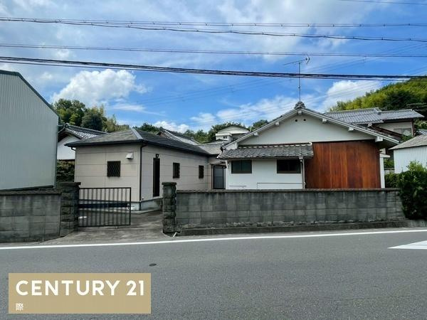 和歌山市平尾　中古戸建の外観