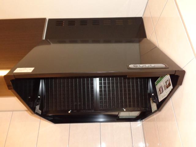 Ｏｐｕｓ　Ｏｎｅ　五福のキッチン|換気扇