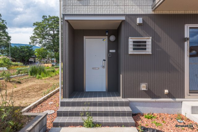 プライマリーコートのエントランス