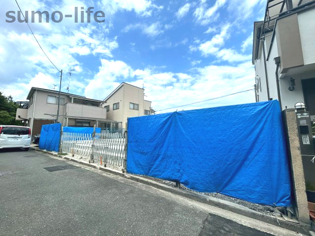 リバーサイド北園のエントランス