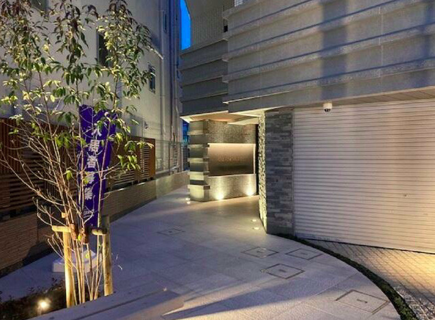 GRANPASEO麻布十番のエントランス