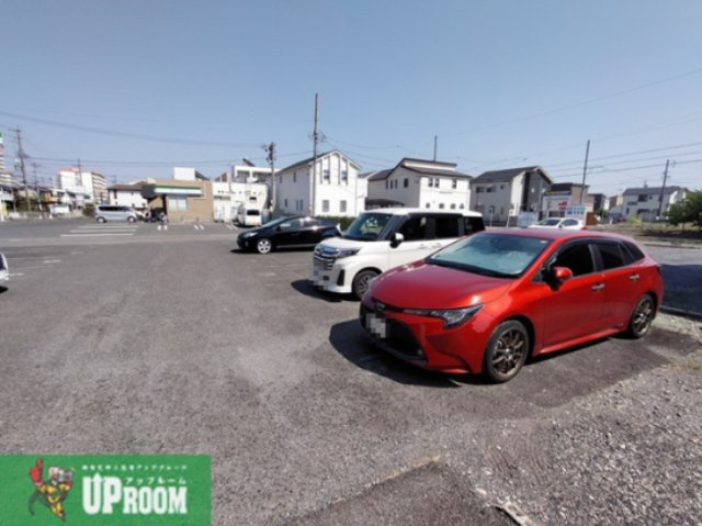 サンテラス花の木の駐車場