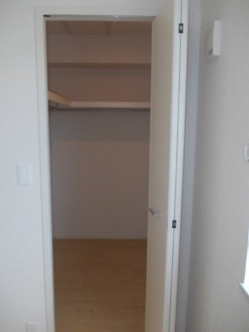 パーク　アクシスＥＡＳＴ　Ｃの収納|収納豊富です