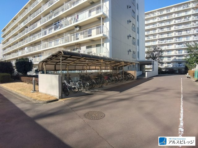 みよしみずほ台サンライトマンションDの駐輪場|屋根付き
