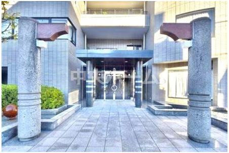 モア・アペックス西小岩のエントランス|【エントランス】マンションのエントランスは、その物件の印象を決める、顔とも言える場所です。毎日通る場所ですからきれいなのが一番です。