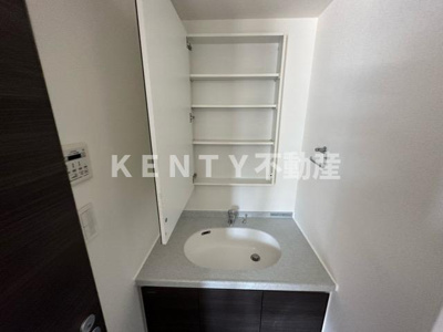 【洗面所】 | スタイリオ下丸子 | スペースが確保できる洗面所です