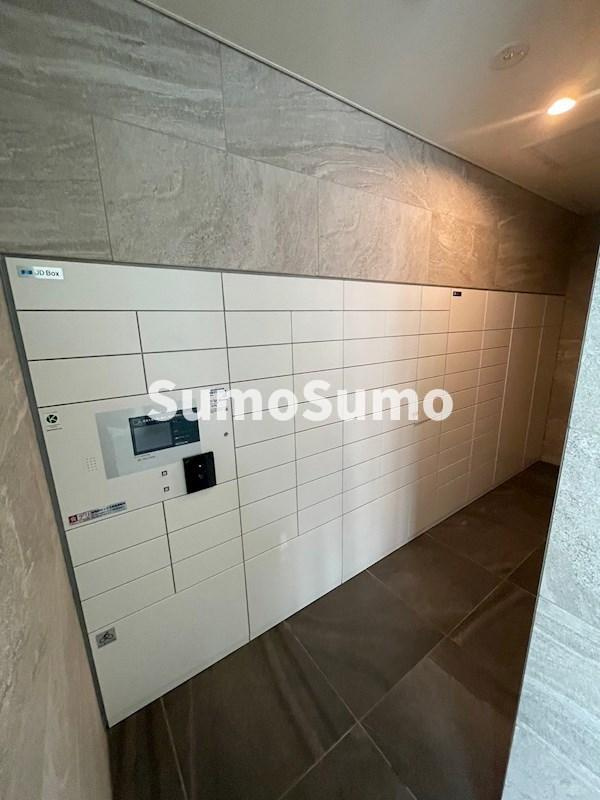 パークシュロス芦屋のその他共用部分|便利な宅配ボックス完備♪