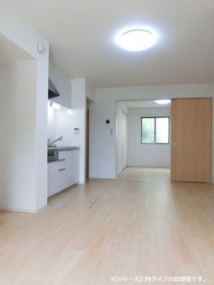 【内装】 | スマイル