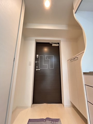 【玄関】 | HS梅田EAST | HS梅田EAST　玄関スペース