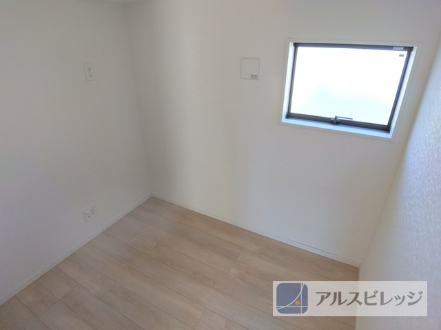 新築/清瀬市中里第24の内装|納戸３帖