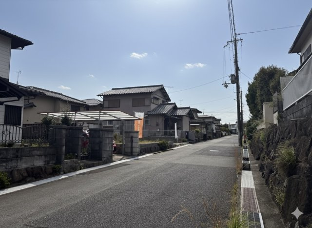 COLORSグリーンヒル大津市湖青二丁目限定１区画の前面道路含む現地写真