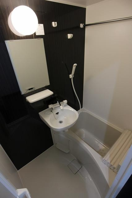 川崎市多摩区宿河原６丁目のアパートの浴室