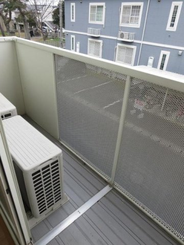 Ｖシャトー　アロースリーⅥのバルコニー