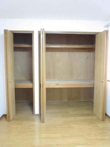 Ｖシャトー　アロースリーⅥの収納