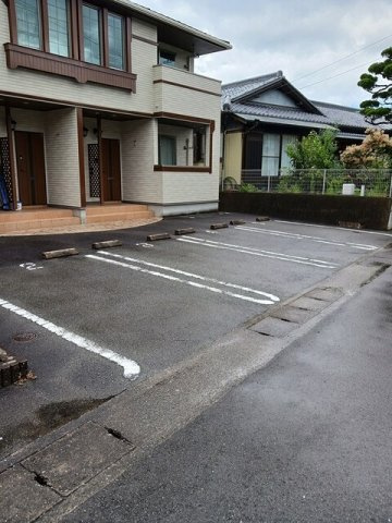 サニーサイドＵＰⅡの駐車場