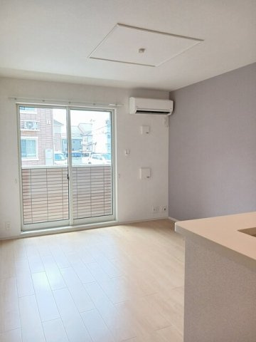 クラールプレディエＡの居間・リビング