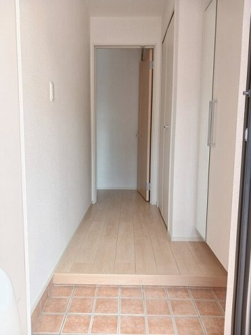 クラールプレディエＡの玄関