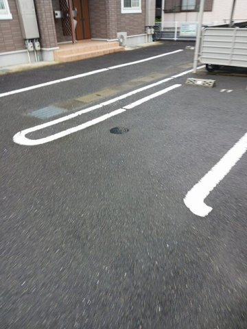 ル・グラン矢三　Ⅱの駐車場