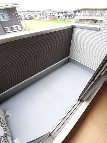 ストロベリーガーデンＡのバルコニー