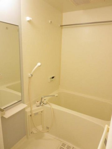 キャプリコートＡの浴室