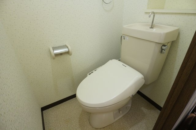 ノーブル須磨のトイレ