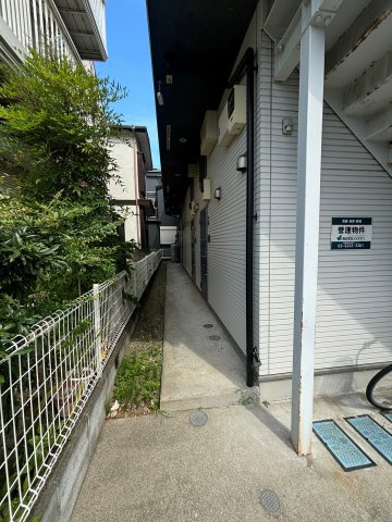 アザーレ新百合ヶ丘弐番館のエントランス