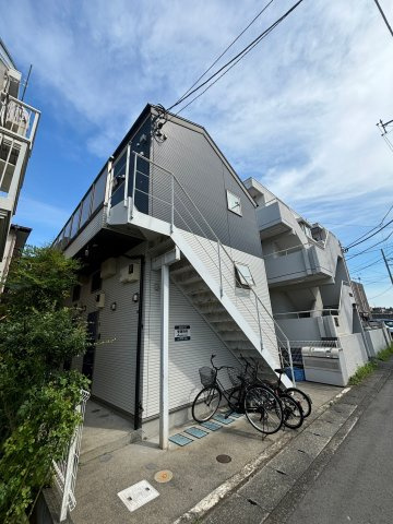 アザーレ新百合ヶ丘弐番館の外観