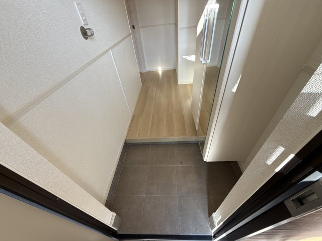 カミーノ　オタンタトレ　Ⅰの玄関