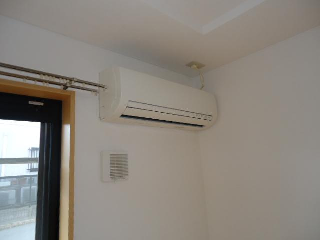 小野ロイヤルハイツの設備|エアコン