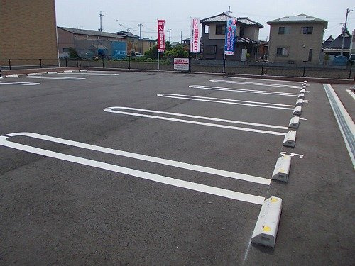 ルベドの駐車場