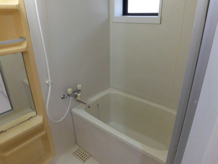 シャルマン室の浴室